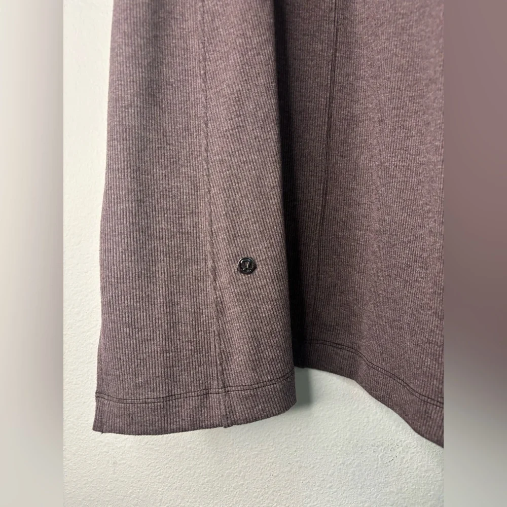 LULULEMON MAUVE TURTLENECK MIDI DRESS SZ SMALL